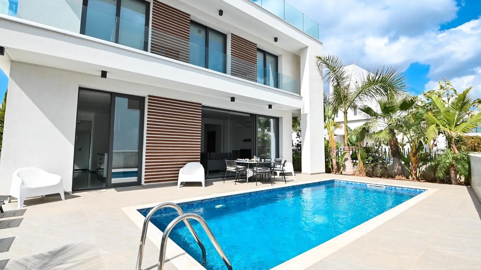 By The Beach Villa 12 Protaras