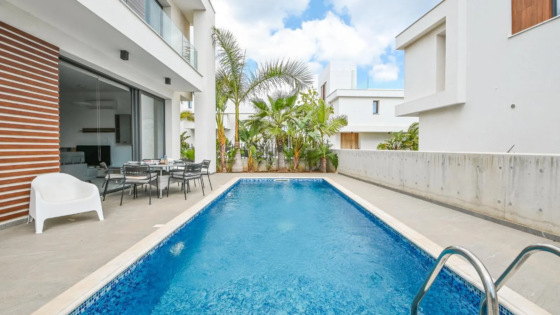 By The Beach Villa 12 Protaras