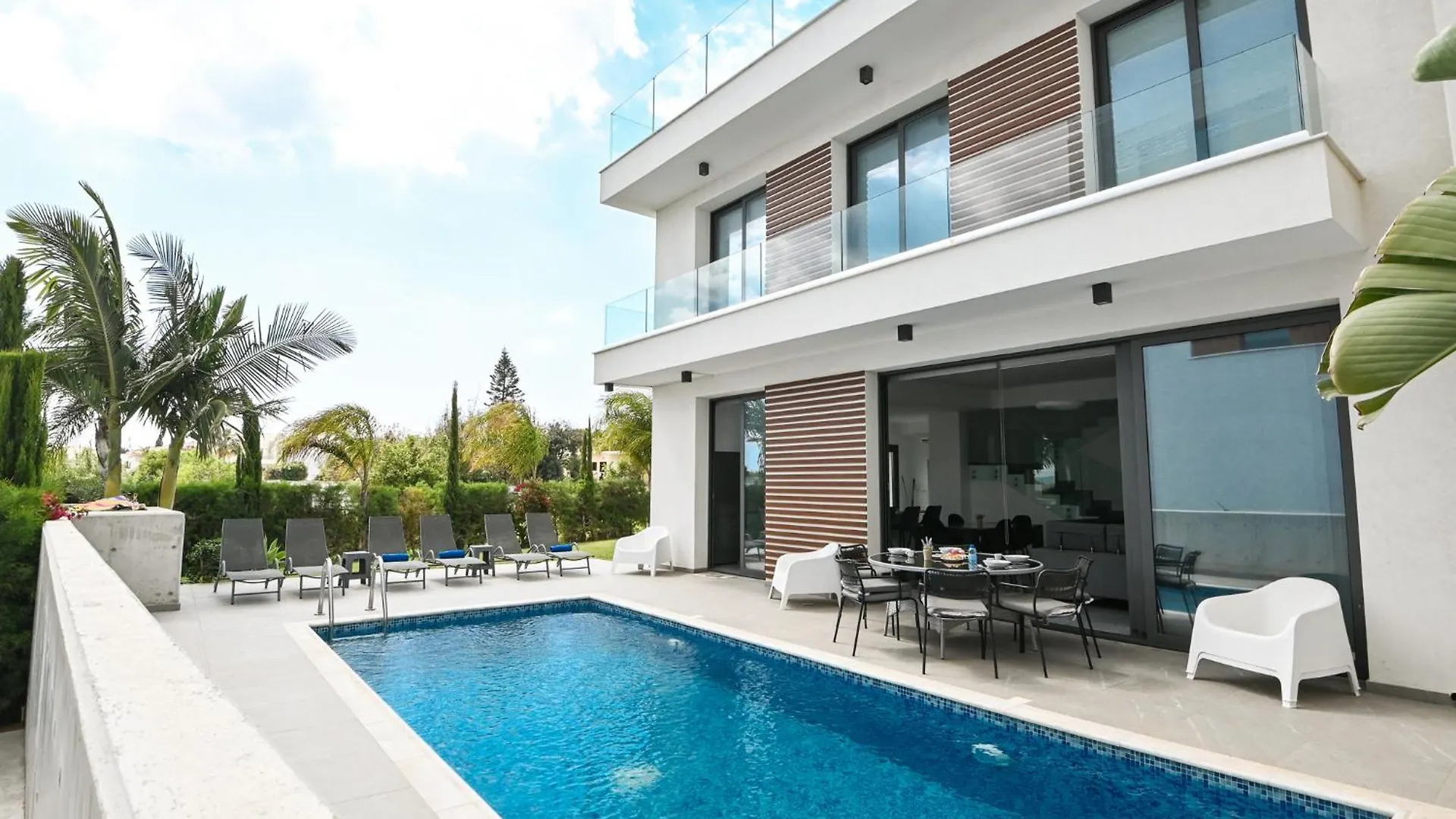 By The Beach Villa 12 Protaras